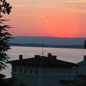  Apartman Irena